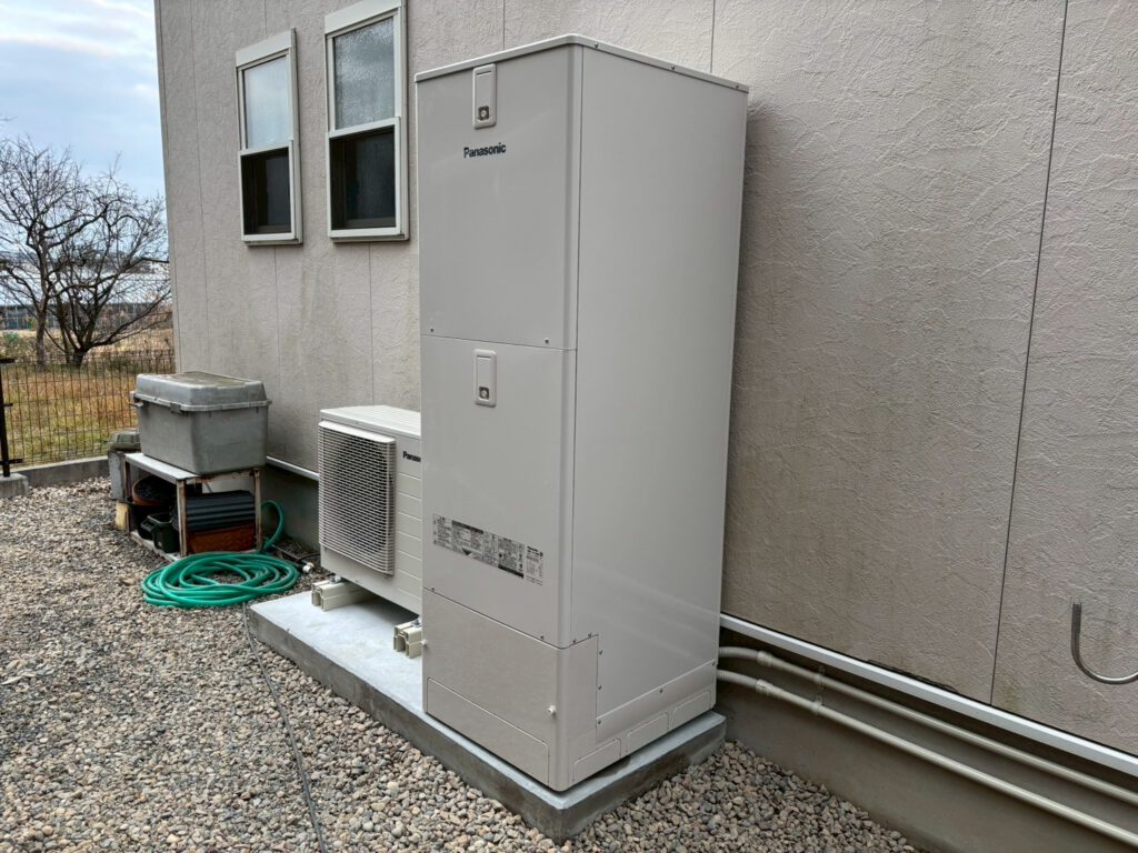 エコキュート移設工事完成写真